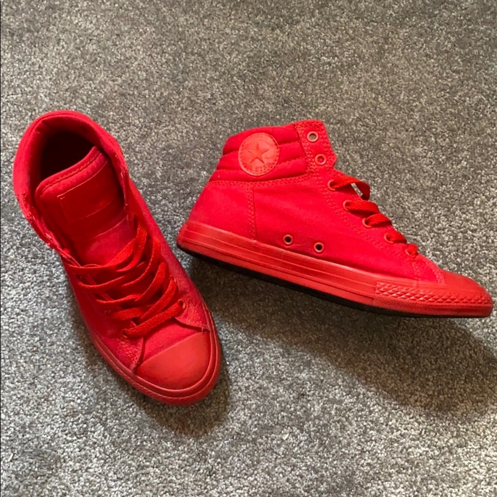 Red High Top converse- Rare